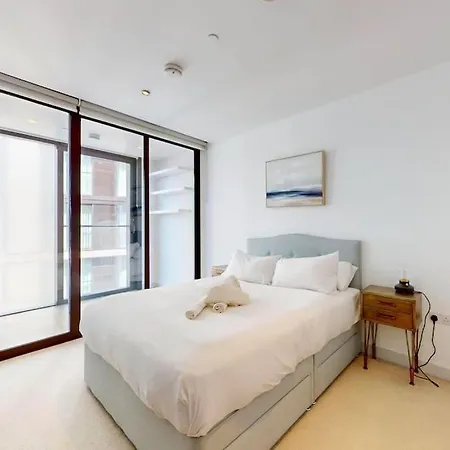 1Bed Flat With City Views - 1Min Walk To Tube Station London Exterior photo