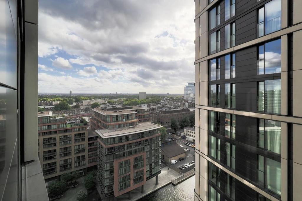 1bed Flat With Views - 1min Walk To Tube Station Appartement