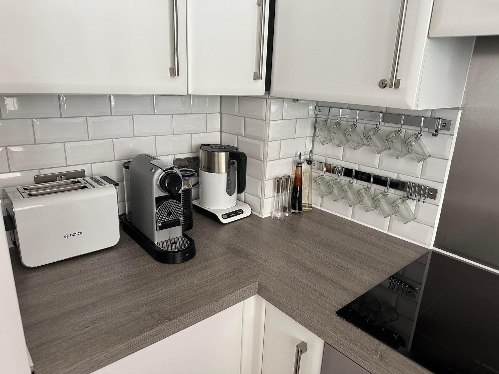 Appartement 1bed Flat With Views - 1min Walk To Tube Station *